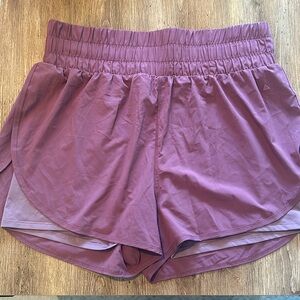 Balance Athletica (now Vitality) Vista Shorts (XL) in Wildflower